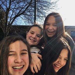 Meet your Posher, Aidon